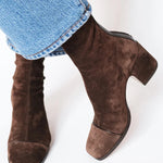 Adélia | Botins em Camurça Castanha