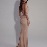 Vestido longo brilhante com alças finas