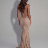 Vestido longo brilhante com alças finas