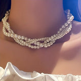 Colar Marcante com Pérolas