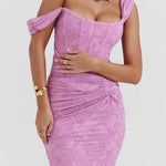 Natacha | Vestido Midi em Renda com Cauda Sereia