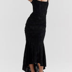 Natacha | Vestido Midi em Renda com Cauda Sereia