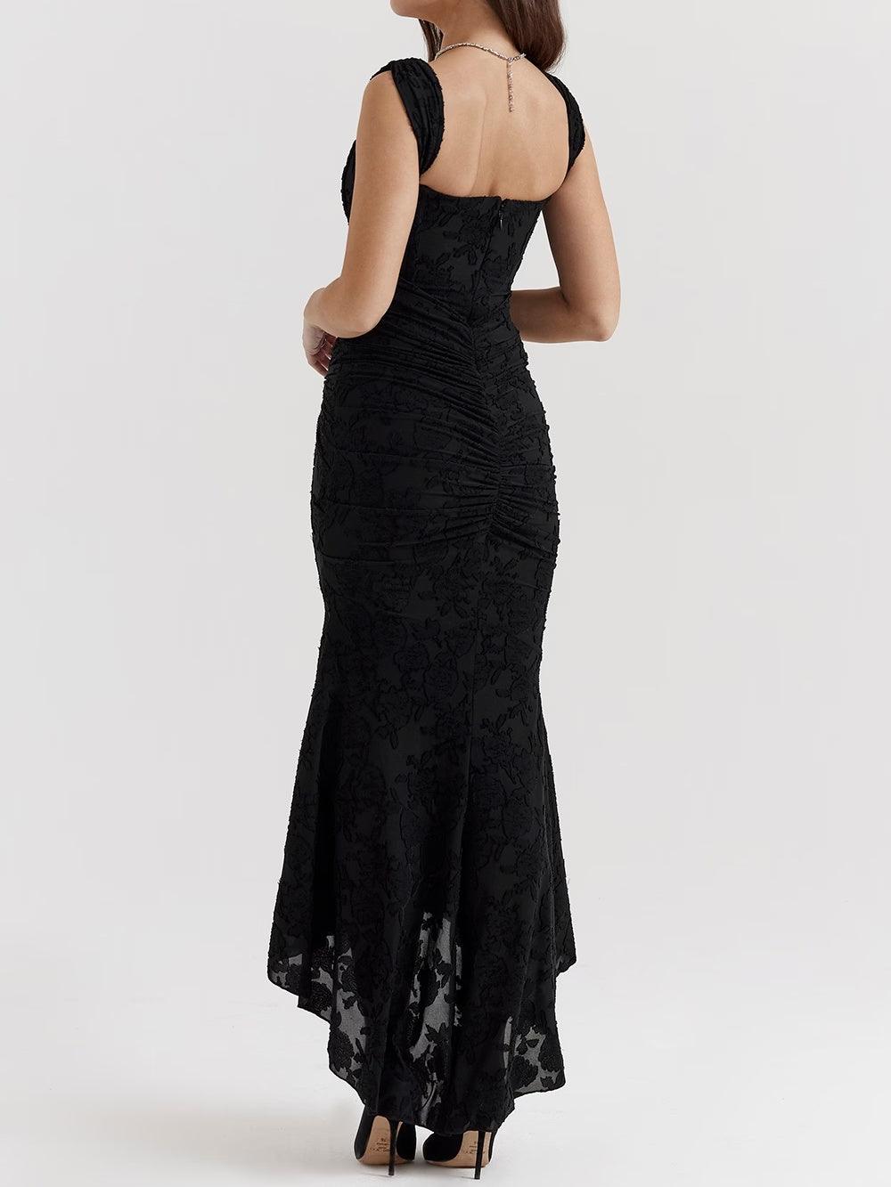 Natacha | Vestido Midi em Renda com Cauda Sereia