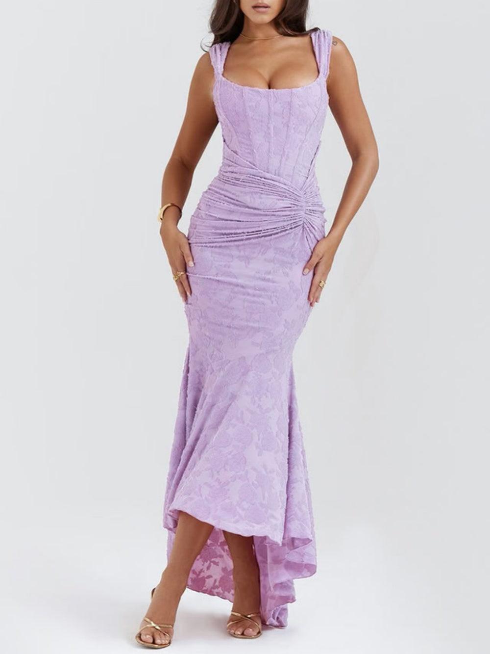 Natacha | Vestido Midi em Renda com Cauda Sereia