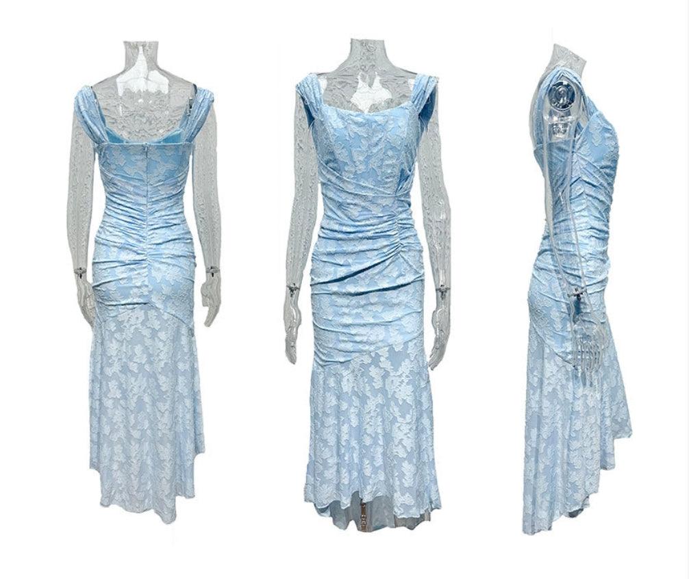 Natacha | Vestido Midi em Renda com Cauda Sereia