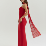 Vestido longo justo com colarinho choker