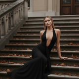 Vestido longo halter com decote pronunciado