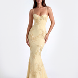 Vestido longo com corpete floral bordado
