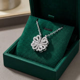 Colar Trevo com Pendente Coração de Zircónia