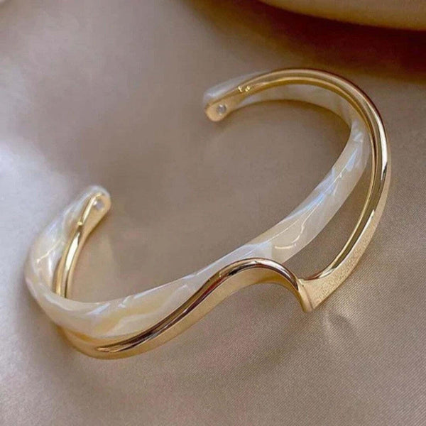 Pulseira Rígida Opala Dourada