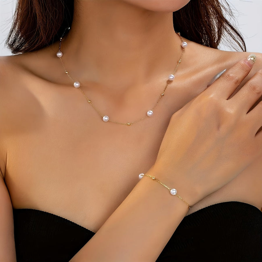 Conjunto Delicado de Joias com Pérolas