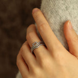 Conjunto de Anéis Finos Brilhantes