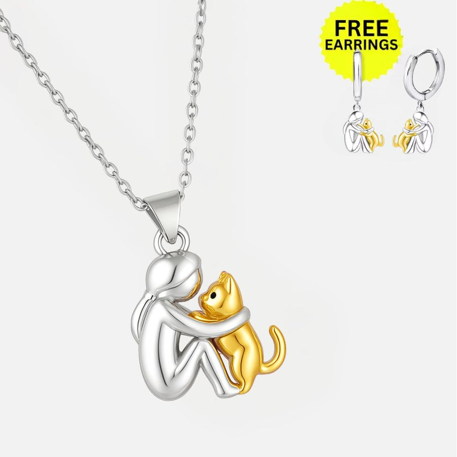 Collier Pendentif Câlin de Chat avec Boucles d'Oreilles Assorties en Cadeau – Offre à Durée Limitée