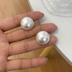 Brincos Pequenos Marcantes com Pérola