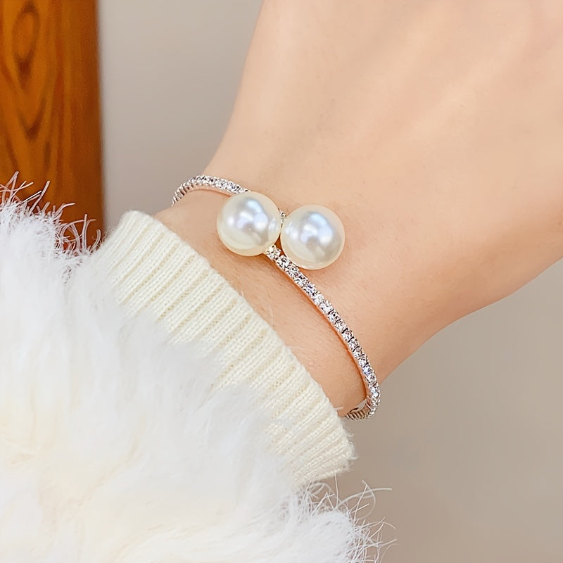Pulseira com Pérolas e Cristais