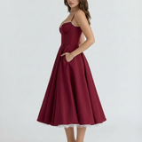 Vestido midi com corpete e saia ampla