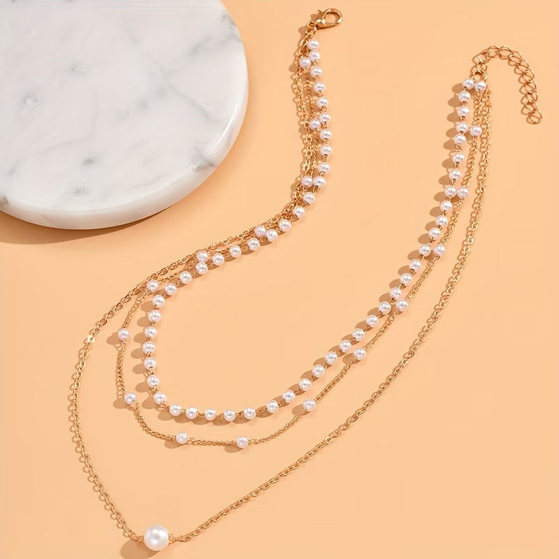 Conjunto de Três Colares com Pérolas
