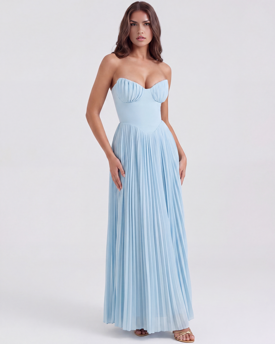 Vestido longo plissado com decote tomara que caia