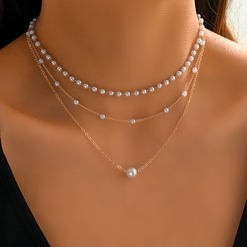 Conjunto de Três Colares com Pérolas