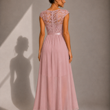 Alícia | Vestido Maxi com Corpete em Renda