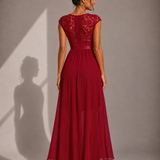 Alícia | Vestido Maxi com Corpete em Renda