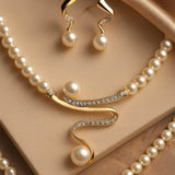Conjunto Colar Serpente com Pérolas
