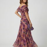 Vestido longo com decote em V