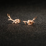 Boucles d'oreilles clous en bois de cerf