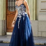 Benedita | Vestido comprido em tule com top em renda aplicada