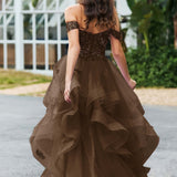 Bárbara | Vestido de baile em tule com folhos estilo princesa evasê