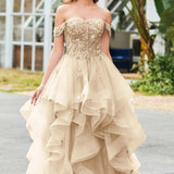 Bárbara | Vestido de baile em tule com folhos estilo princesa evasê