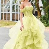 Bárbara | Vestido de baile em tule com folhos estilo princesa evasê