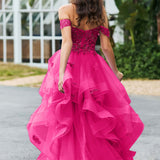 Bárbara | Vestido de baile em tule com folhos estilo princesa evasê