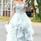 Bárbara | Vestido de baile em tule com folhos estilo princesa evasê
