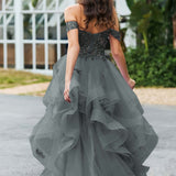 Bárbara | Vestido de baile em tule com folhos estilo princesa evasê