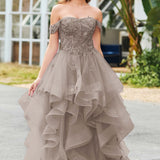 Bárbara | Vestido de baile em tule com folhos estilo princesa evasê
