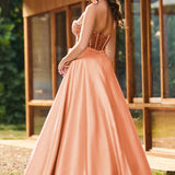 Bruna | Vestido comprido em cetim evasê com top em lantejoulas e decote coração