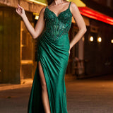 Bianca | Vestido justo transparente com corset aplicações e racha