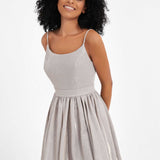 Elsa | Vestido curto brilhante prateado com alças