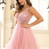 Sofia | Vestido curto em tule transparente com decote em V