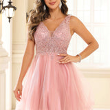 Sofia | Vestido curto em tule transparente com decote em V