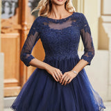 Regina | Vestido curto em tule com mangas compridas em ilusão