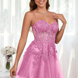Marlene | Vestido com top estilo corset transparente decote coração e aplicações