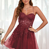 Marlene | Vestido com top estilo corset transparente decote coração e aplicações