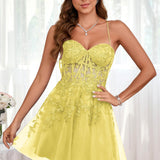 Marlene | Vestido com top estilo corset transparente decote coração e aplicações