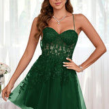 Marlene | Vestido com top estilo corset transparente decote coração e aplicações