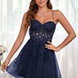 Marlene | Vestido com top estilo corset transparente decote coração e aplicações