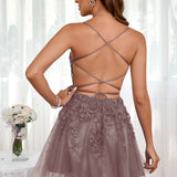 Marlene | Vestido com top estilo corset transparente decote coração e aplicações