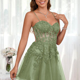 Marlene | Vestido com top estilo corset transparente decote coração e aplicações