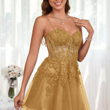 Marlene | Vestido com top estilo corset transparente decote coração e aplicações